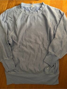 Free People Light Blue Crewneck Sweatshirt